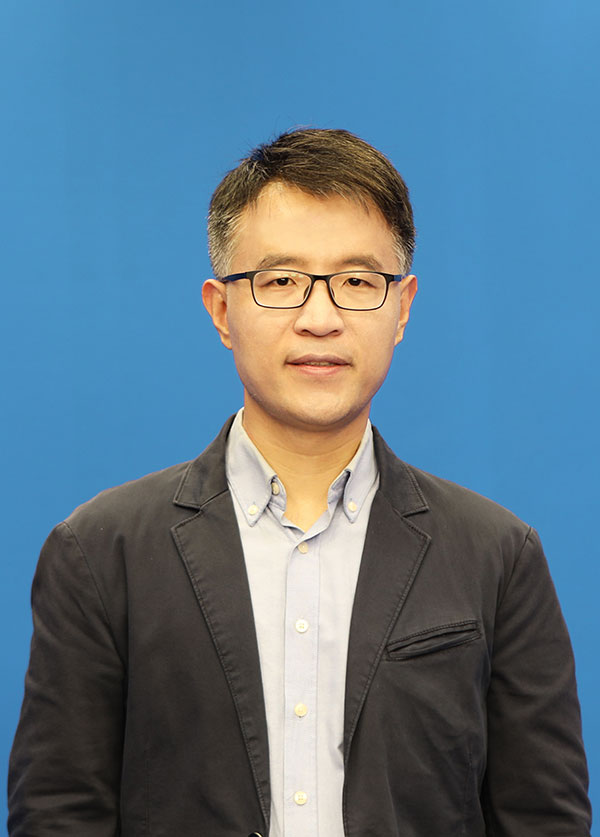 编导和责任编辑